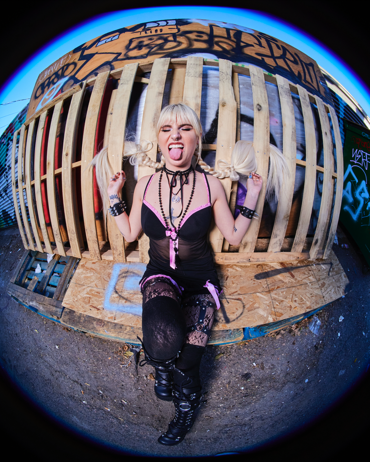 AshBlonde_e8708eaa-6356-40db-92f3-b84a343b8e80.png